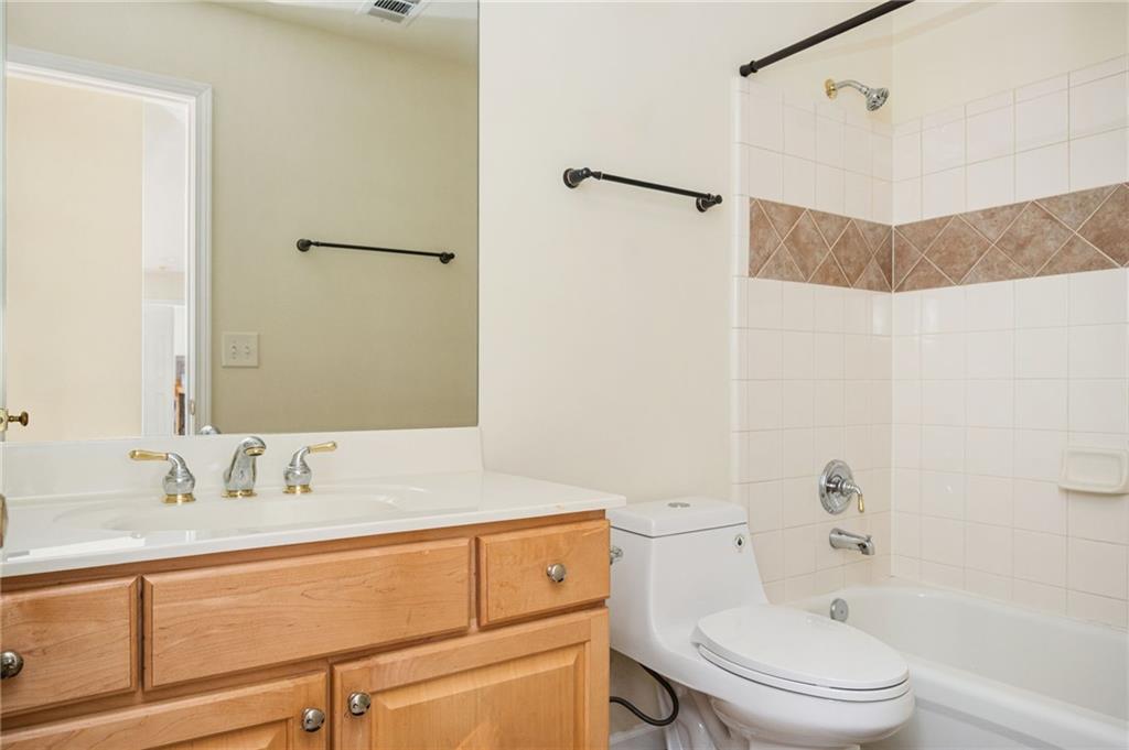 1050 Longpointe Pass Alpharetta, GA 30005 - Photo 36 of 48