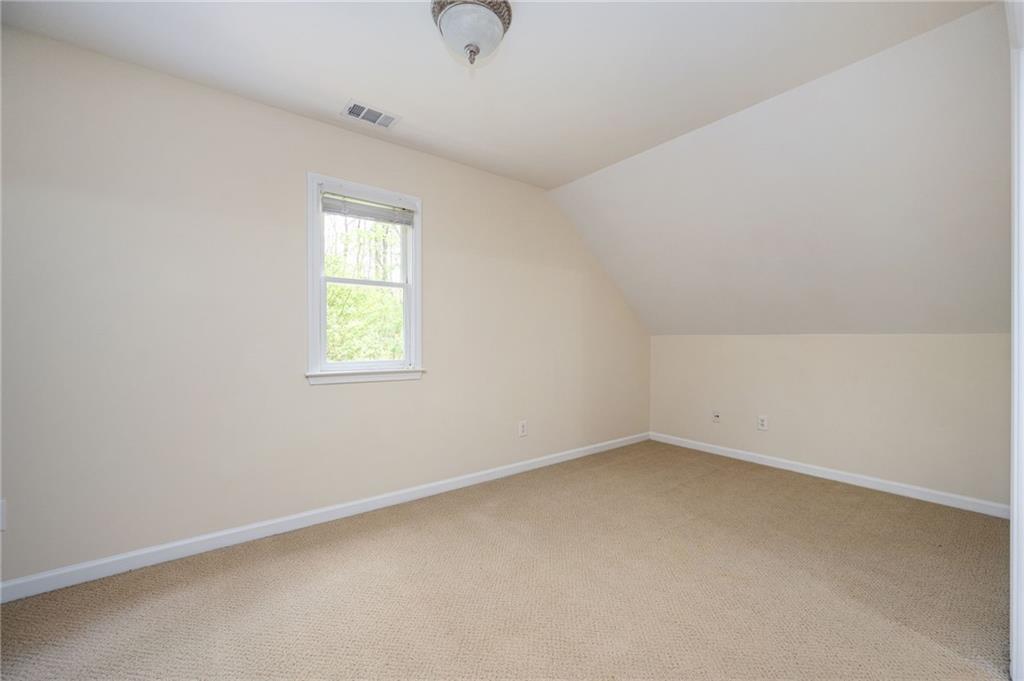 1050 Longpointe Pass Alpharetta, GA 30005 - Photo 40 of 48