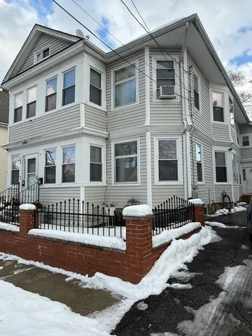 $2,350 | 29 Brown Street, Unit 1, Methuen, MA 01844