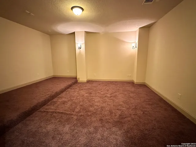 $3,300 | 27619 Nichols Pass, Boerne, TX 78015