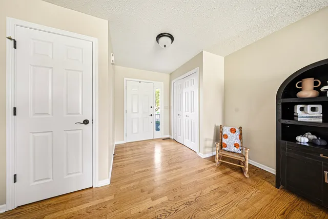 a view of livingroom with furniture and wooden floor