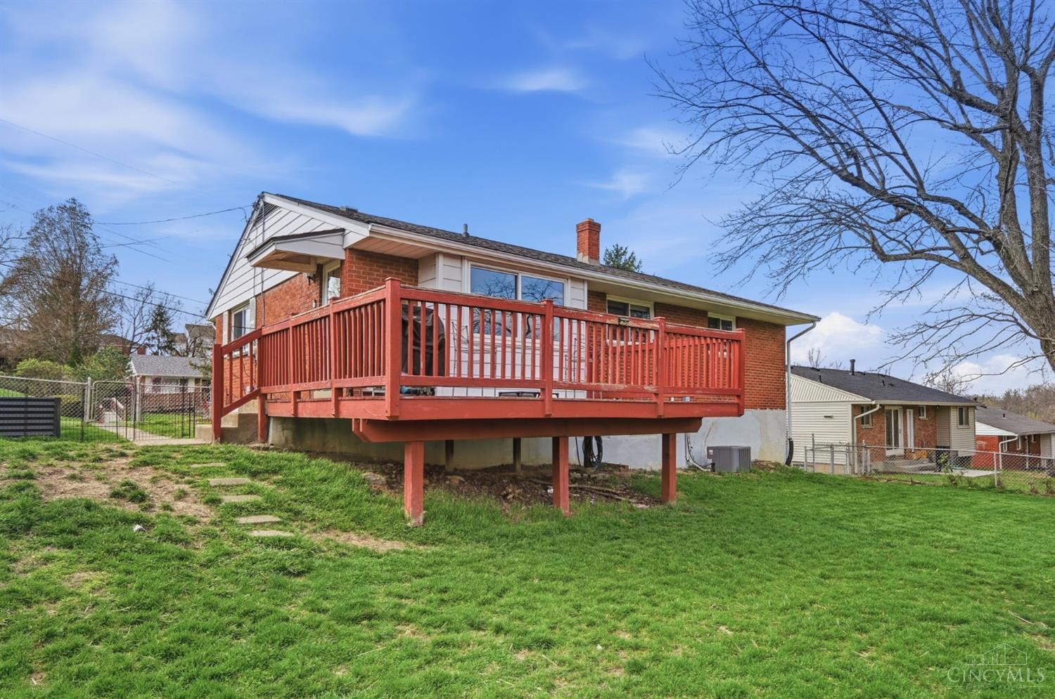 3916 Ridgecombe Drive Cincinnati, OH 45248 - Photo 52 of 58