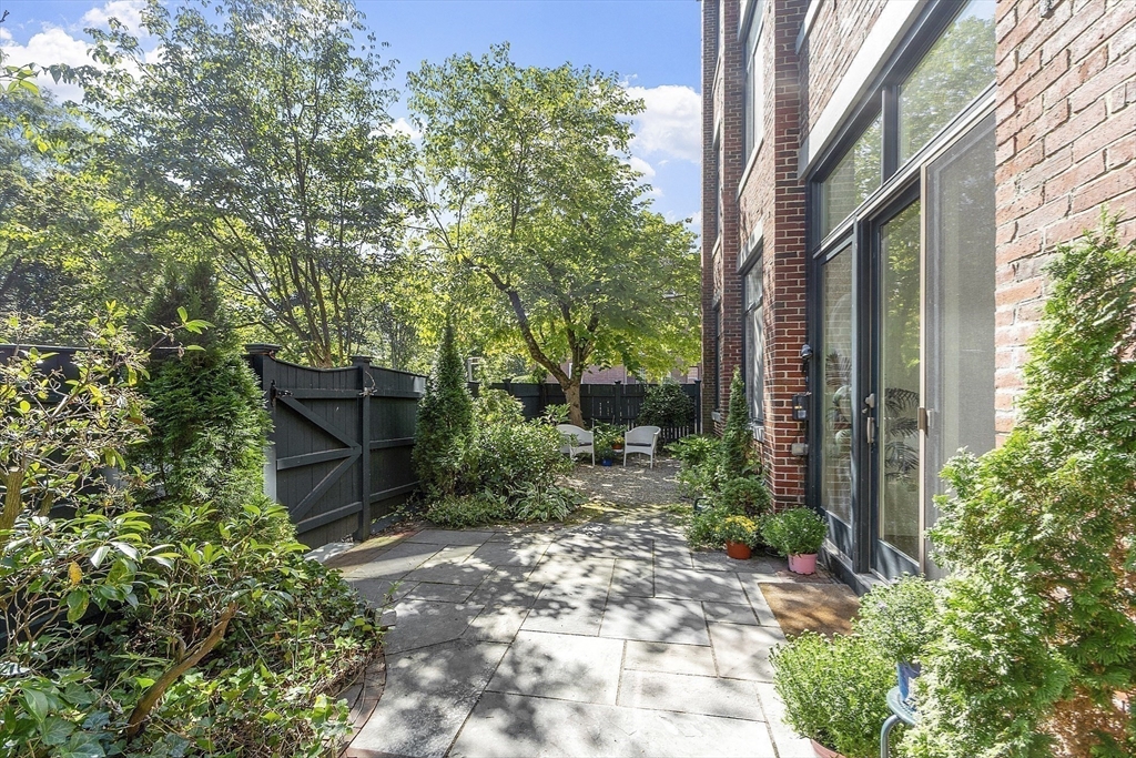 100 Keyes Road, Unit 223 Concord, MA 01742 - Photo 14 of 31 Gallery Image 14