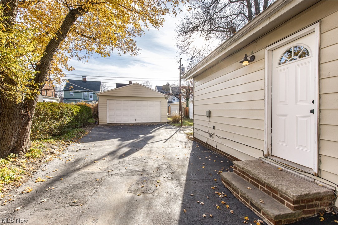 3814 Silsby Road Cleveland, OH 44118 - Photo 23 of 25 Gallery Image 23