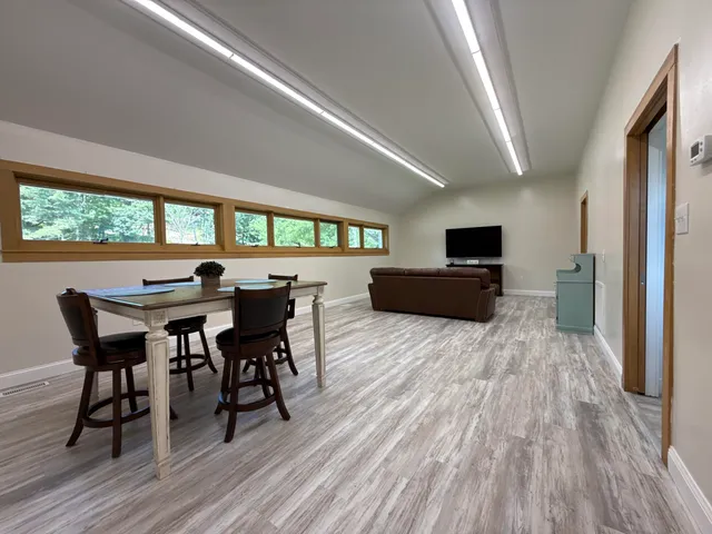 $299,500 | 136 Freedom Lane, Newport, VA 24128