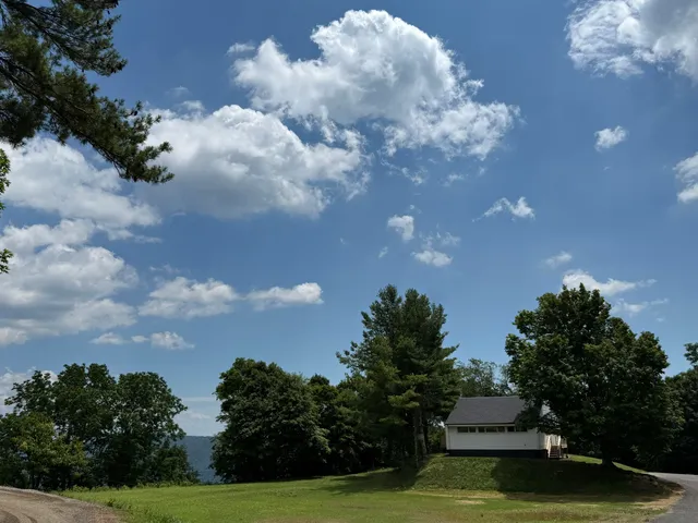 $299,500 | 136 Freedom Lane, Newport, VA 24128