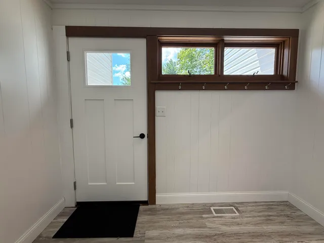 $299,500 | 136 Freedom Lane, Newport, VA 24128