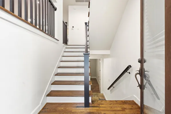 $2,975 | 1605 West 14th Street, Houston, TX 77008