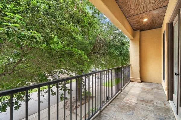 $2,975 | 1605 West 14th Street, Houston, TX 77008
