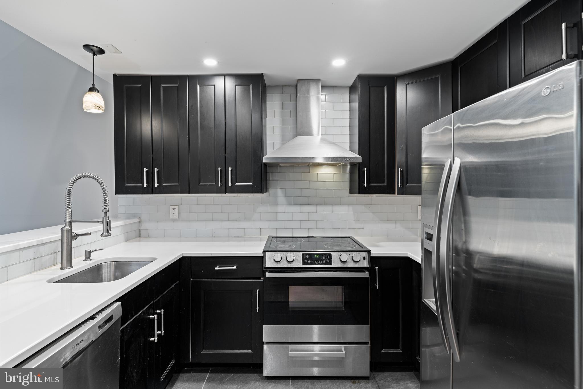 922 Clinton Street Philadelphia, PA 19107 - Photo 59 of 72