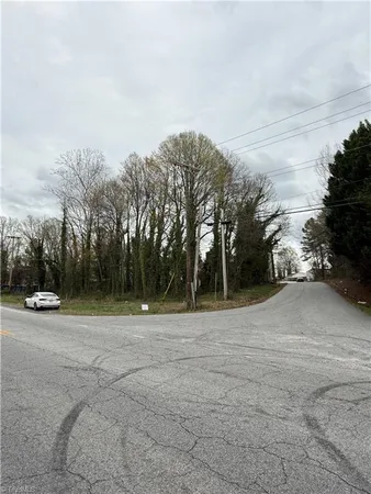 $57,000 | 212 Westview Place, High Point, NC 27260