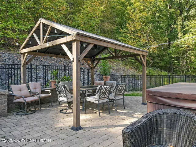 $719,000 | 386 Shawnee Valley Drive, East Stroudsburg, PA 18302