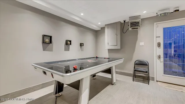 $719,000 | 386 Shawnee Valley Drive, East Stroudsburg, PA 18302