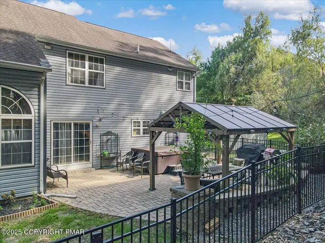 $719,000 | 386 Shawnee Valley Drive, East Stroudsburg, PA 18302