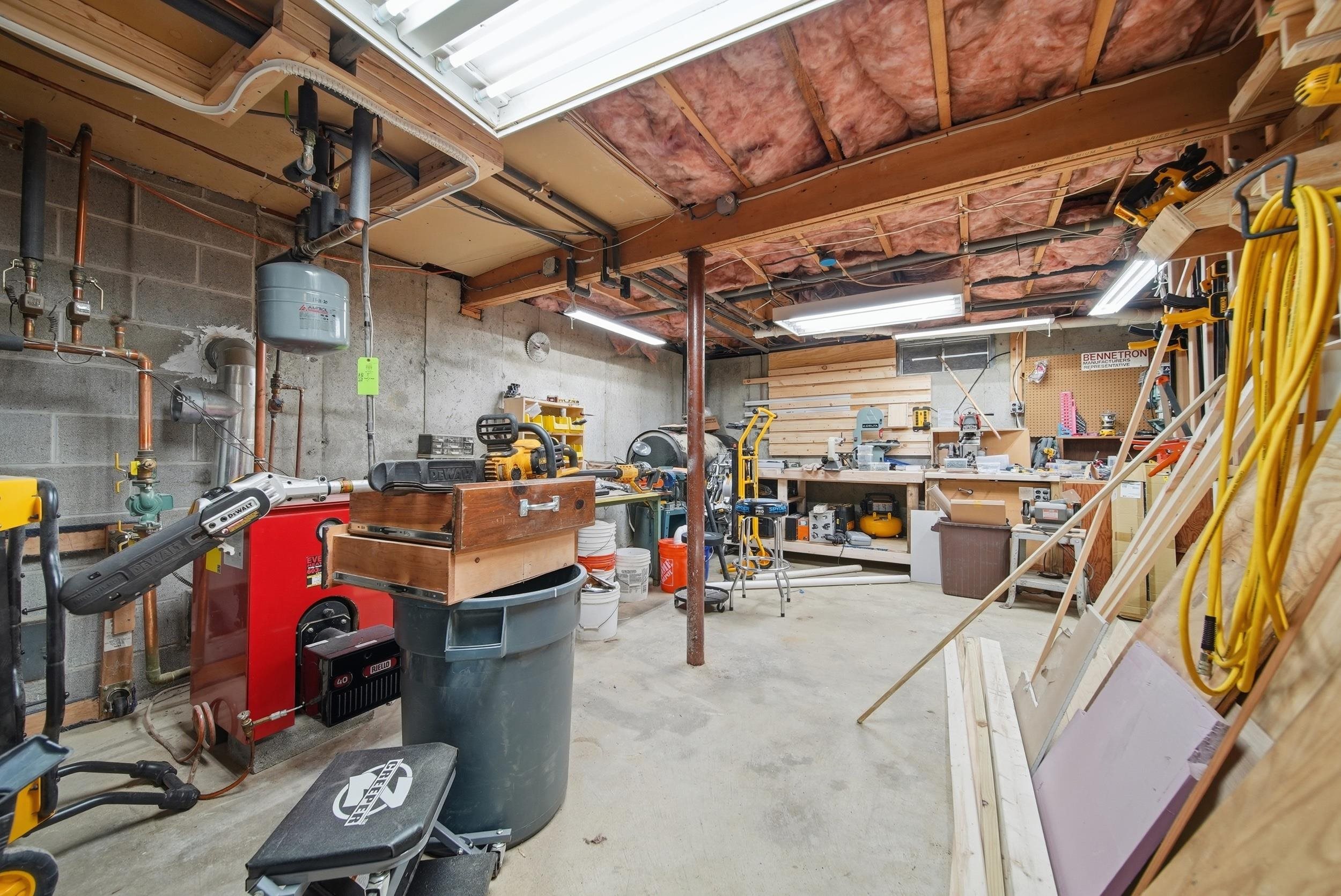 27 Winslow Farm Road Hudson, NH 03051 - Photo 34 of 49