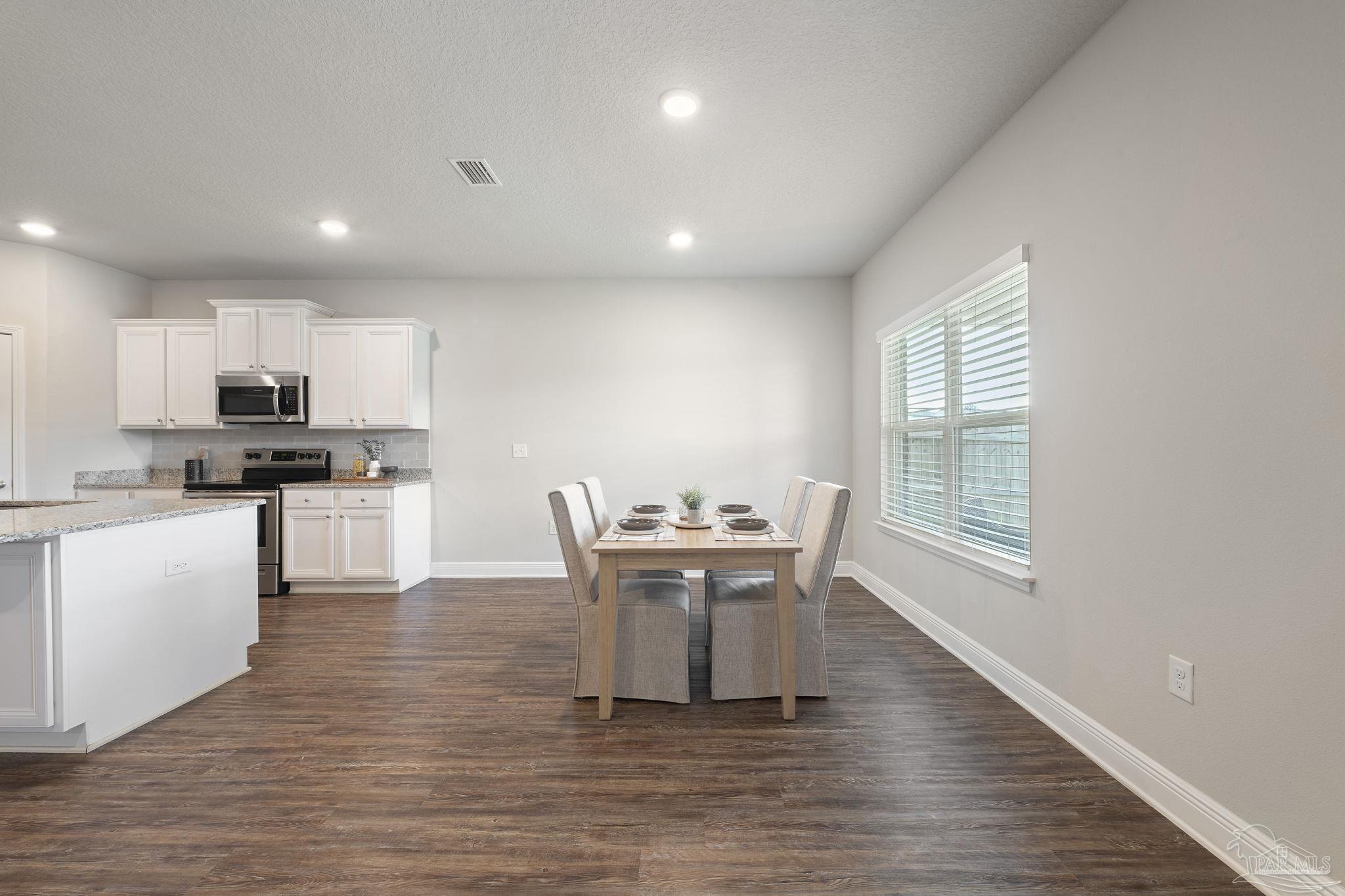 7708 Burnside Loop Pensacola, FL 32526 - Photo 11 of 42