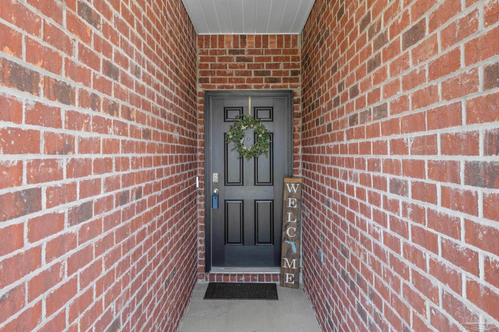 7708 Burnside Loop Pensacola, FL 32526 - Photo 4 of 42