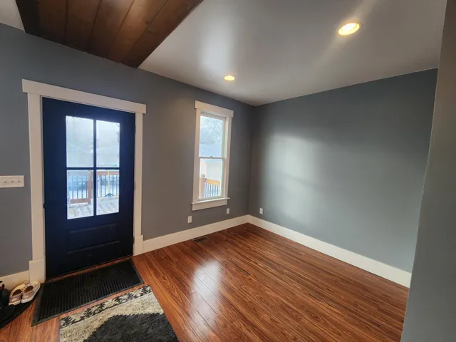 $194,900 | 408 Main Street West, Pipestone, MN 56164