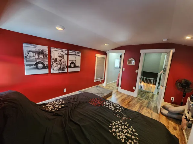 $194,900 | 408 Main Street West, Pipestone, MN 56164