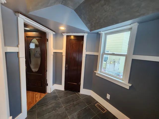 $194,900 | 408 Main Street West, Pipestone, MN 56164