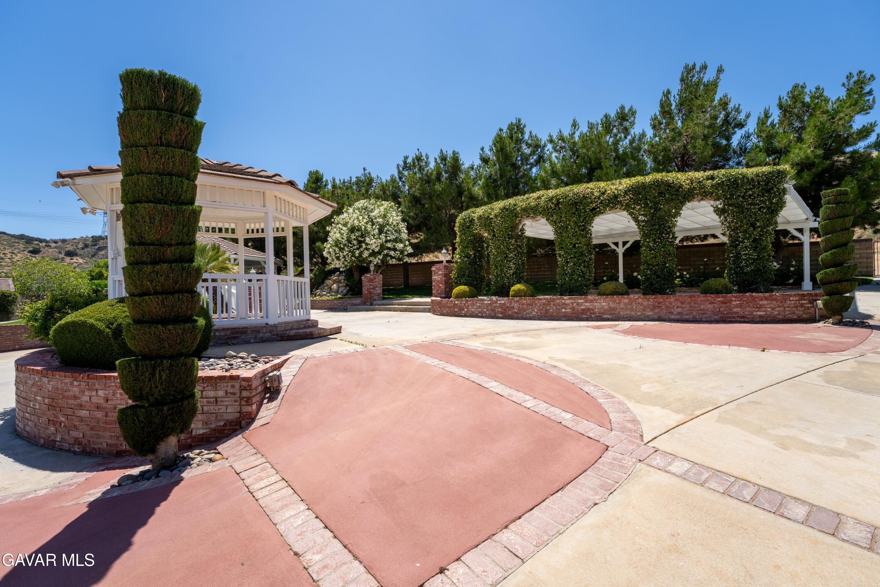 5801 Hacienda Ranch Road Palmdale, CA 93551 - Photo 50 of 69 a view of outdoor space yard and patio