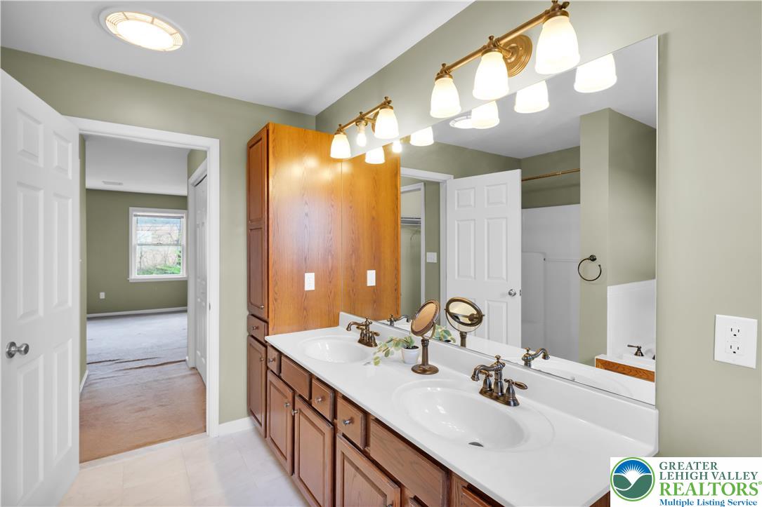 2575 Huckleberry Road Allentown, PA 18104 - Photo 40 of 57