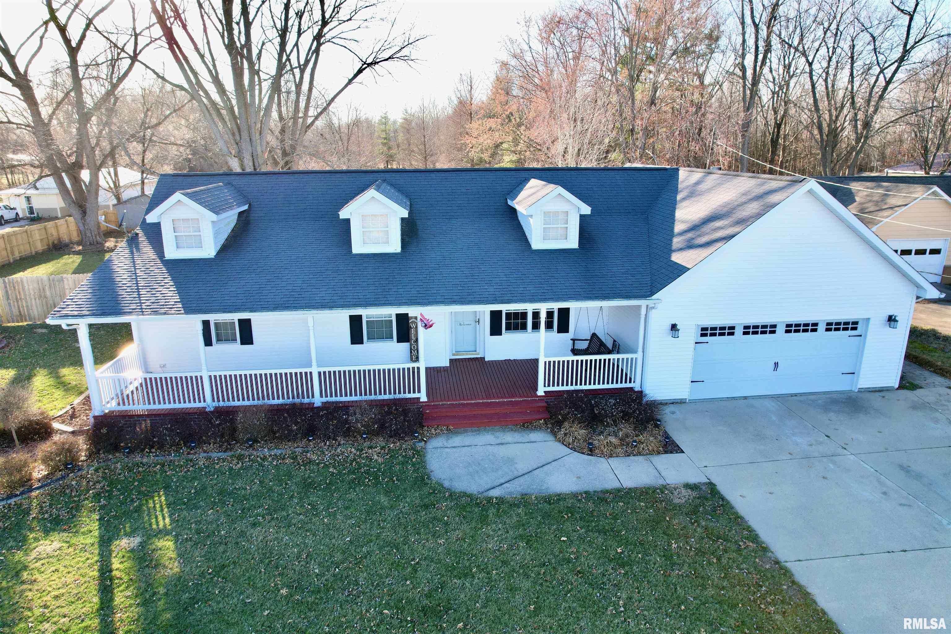 4261 County Farm Road Salem, IL 62881 - Photo 1 of 48