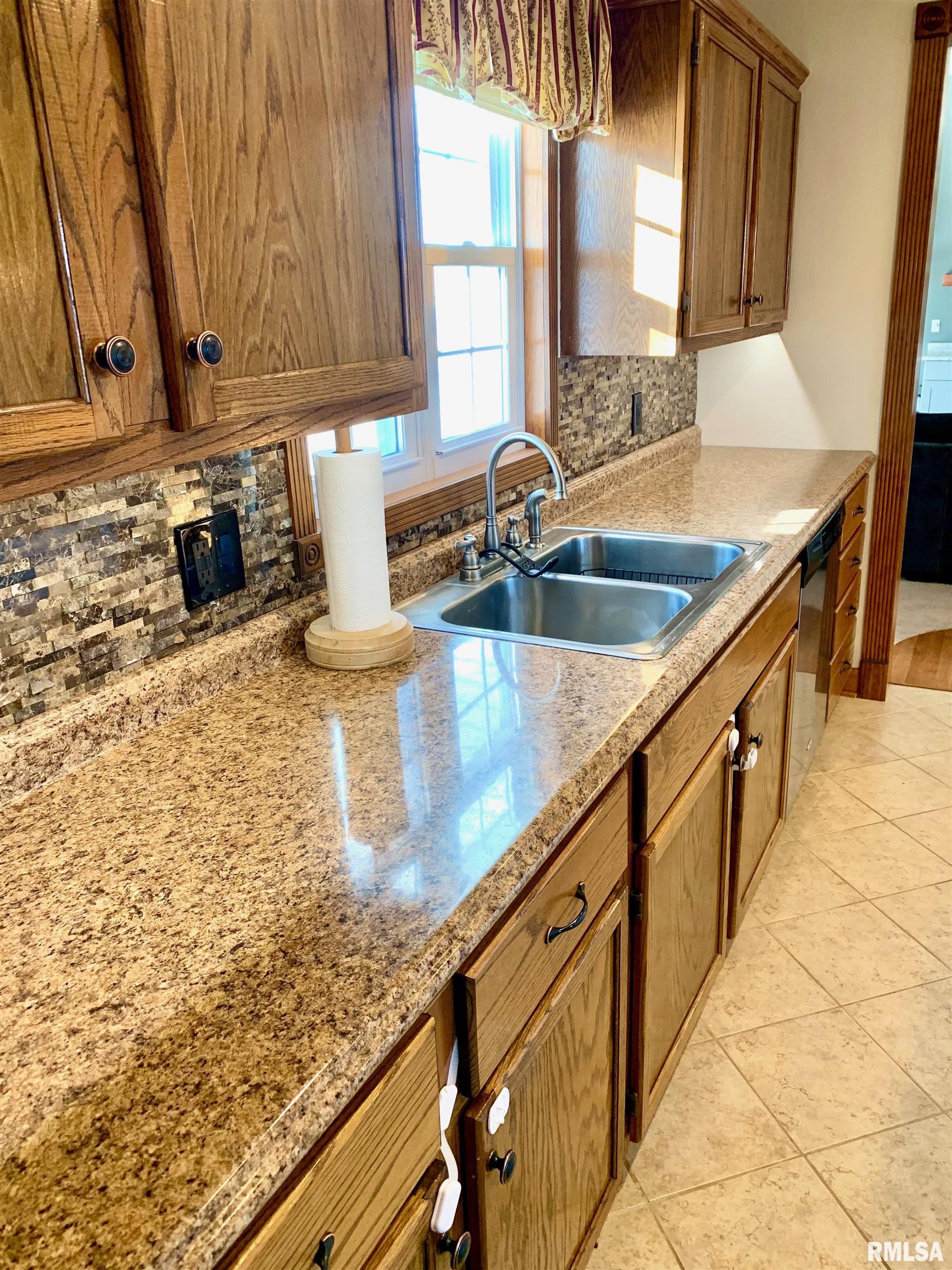 4261 County Farm Road Salem, IL 62881 - Photo 21 of 48