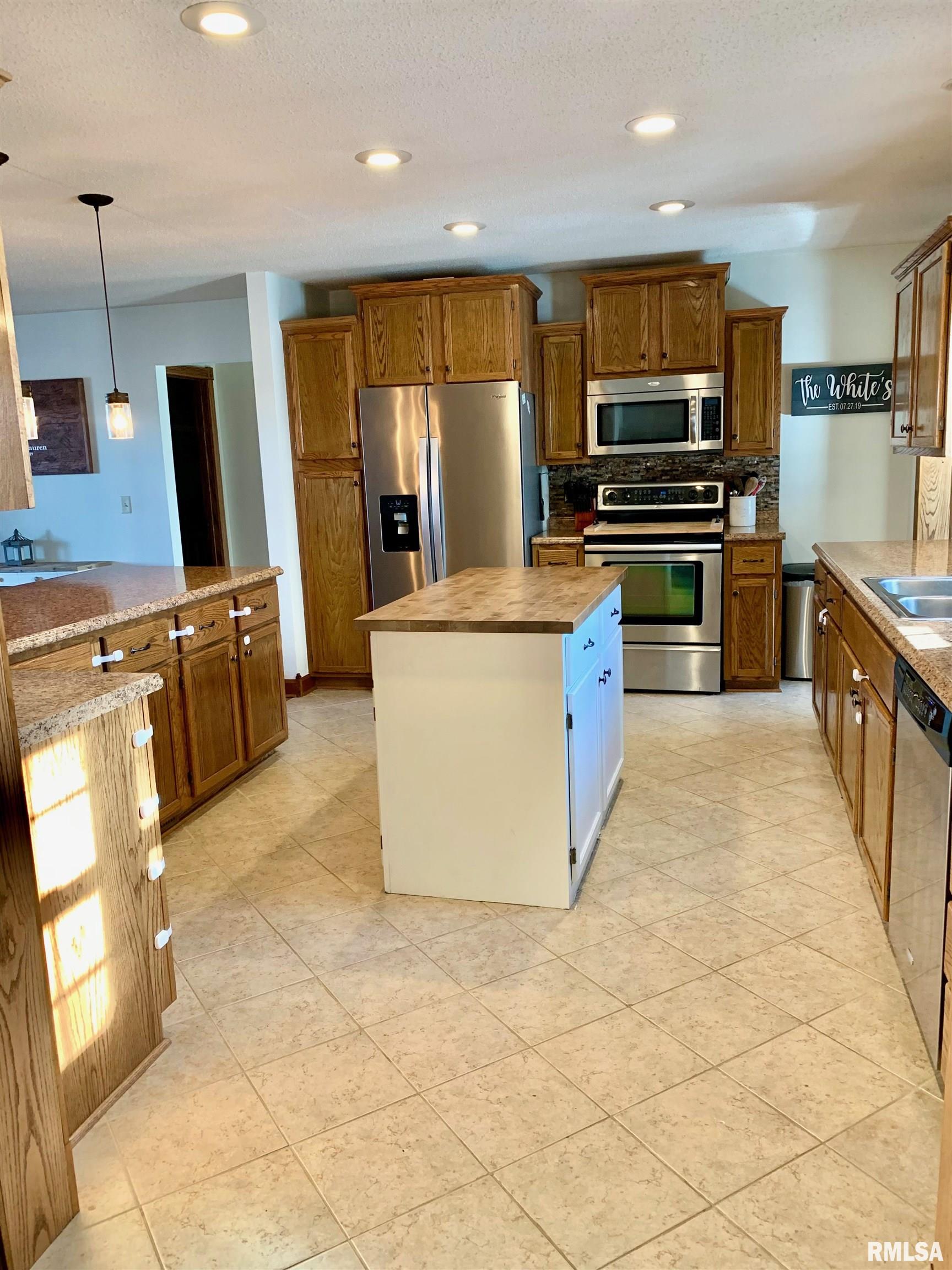 4261 County Farm Road Salem, IL 62881 - Photo 25 of 48
