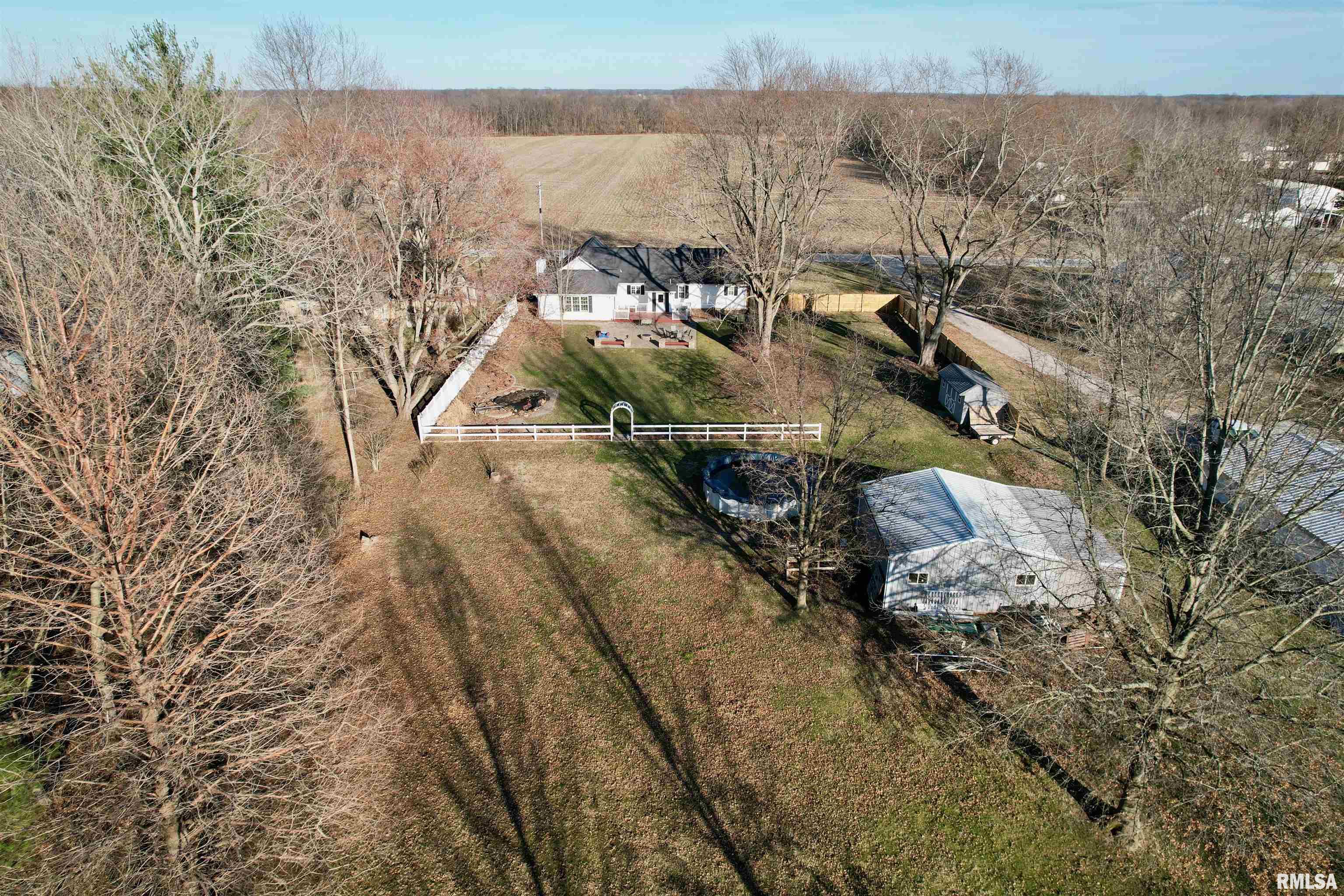 4261 County Farm Road Salem, IL 62881 - Photo 6 of 48