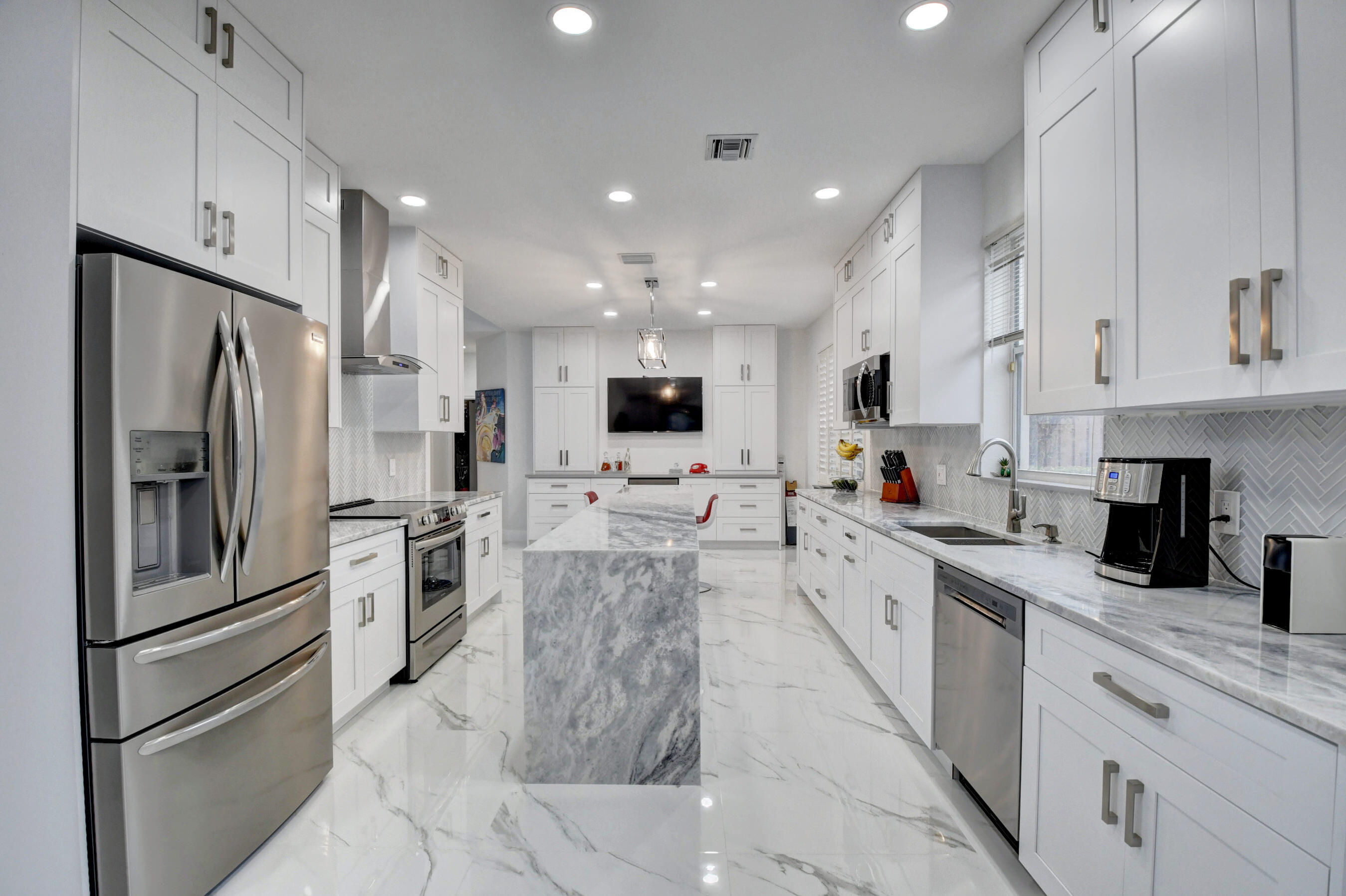 6661 Northwest 24th Terrace Boca Raton, FL 33496 - Photo 11 of 51 14_dsc_9626_27_28_29_30