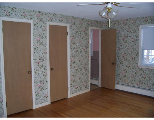 850 Frank Smith Road Longmeadow, MA 01106 - Photo 12 of 21 Gallery Image 12