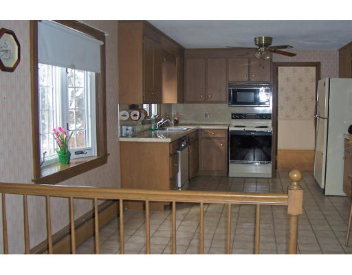 850 Frank Smith Road Longmeadow, MA 01106 - Photo 7 of 21 Gallery Image 7