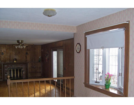 850 Frank Smith Road Longmeadow, MA 01106 - Photo 10 of 21 Gallery Image 10