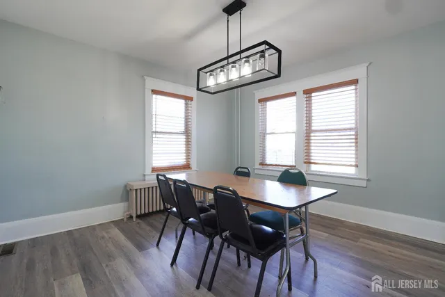 $3,500 | 400 Stockton Street, Hightstown, NJ 08520