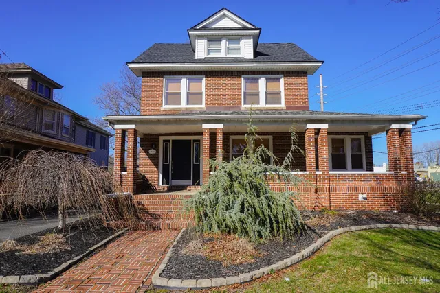 $3,500 | 400 Stockton Street, Hightstown, NJ 08520