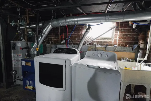 $3,500 | 400 Stockton Street, Hightstown, NJ 08520