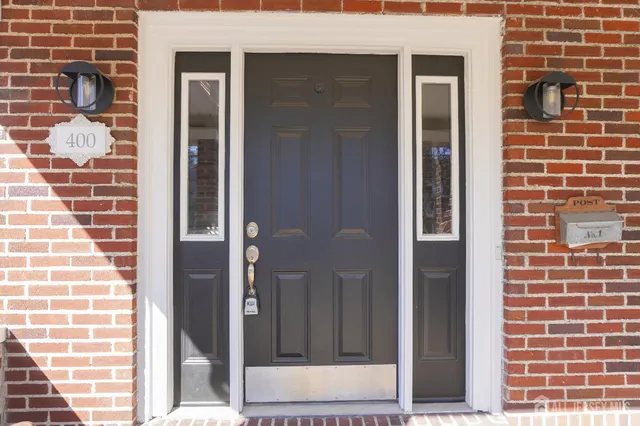 $3,500 | 400 Stockton Street, Hightstown, NJ 08520