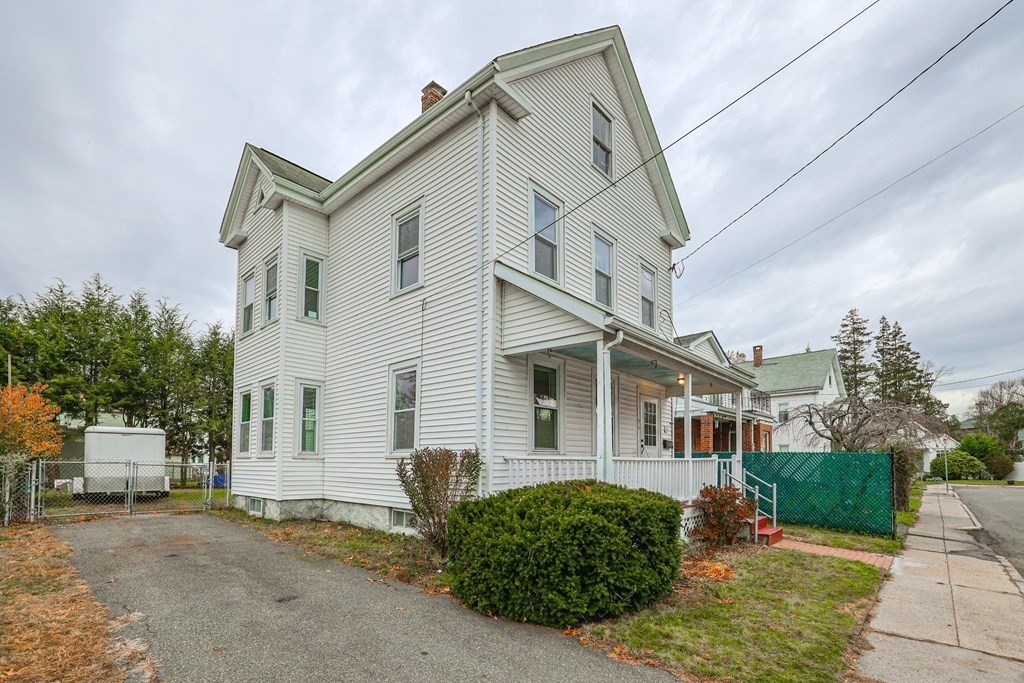 12 Spring Valley Road Boston, MA 02132 - Photo 31 of 36 Gallery Image 31