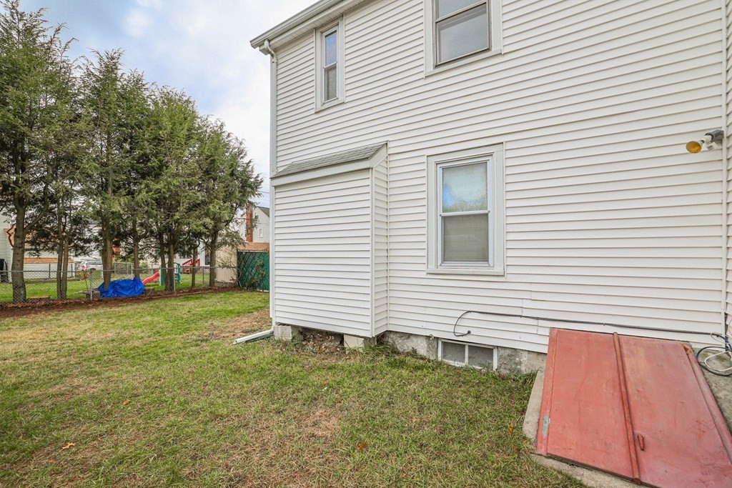 12 Spring Valley Road Boston, MA 02132 - Photo 32 of 36 Gallery Image 32