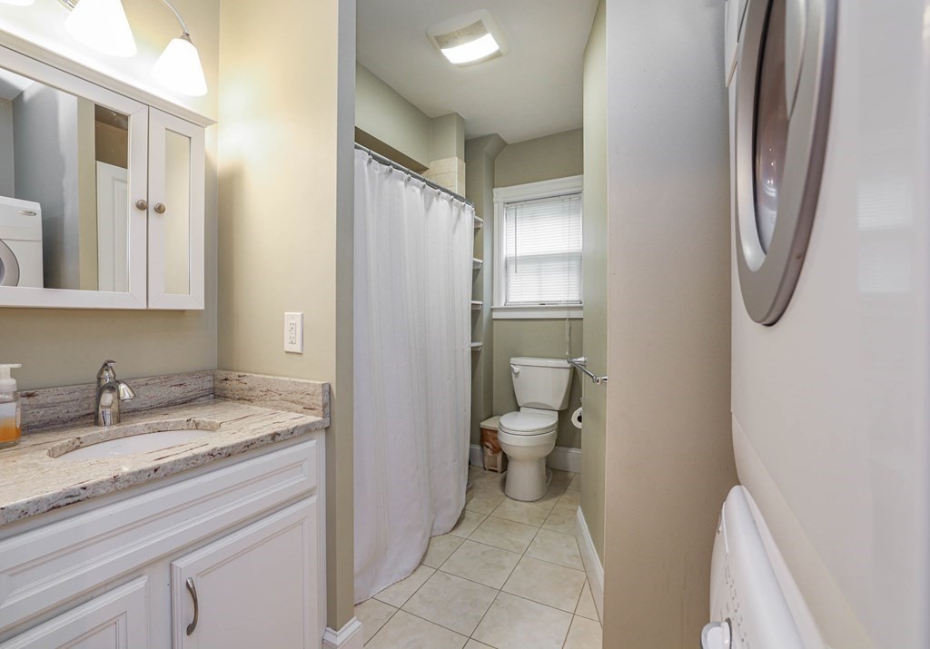 12 Spring Valley Road Boston, MA 02132 - Photo 9 of 36 Gallery Image 9