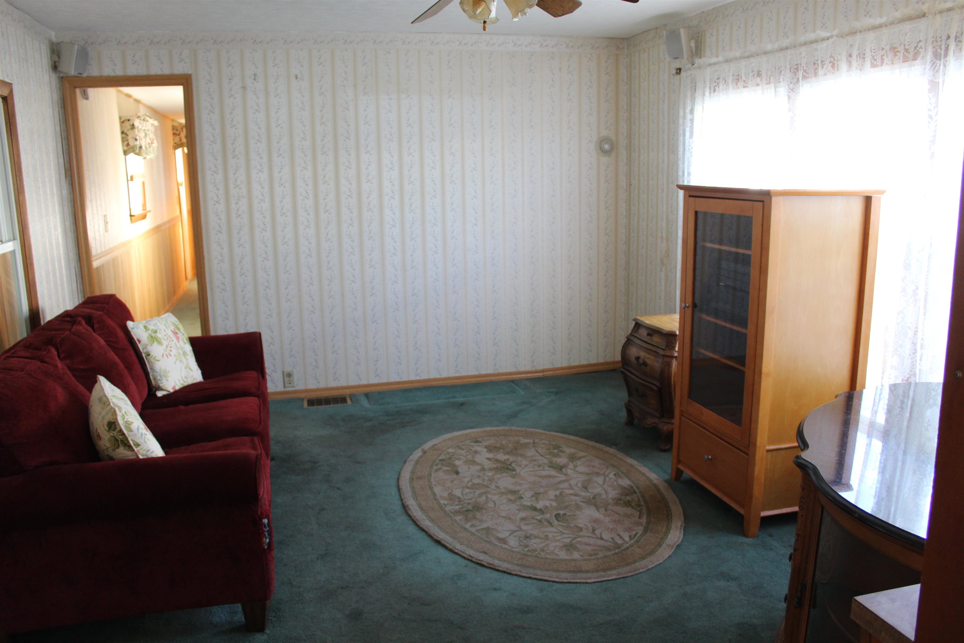 65 Marlette Avenue Hooksett, NH 03106 - Photo 6 of 11