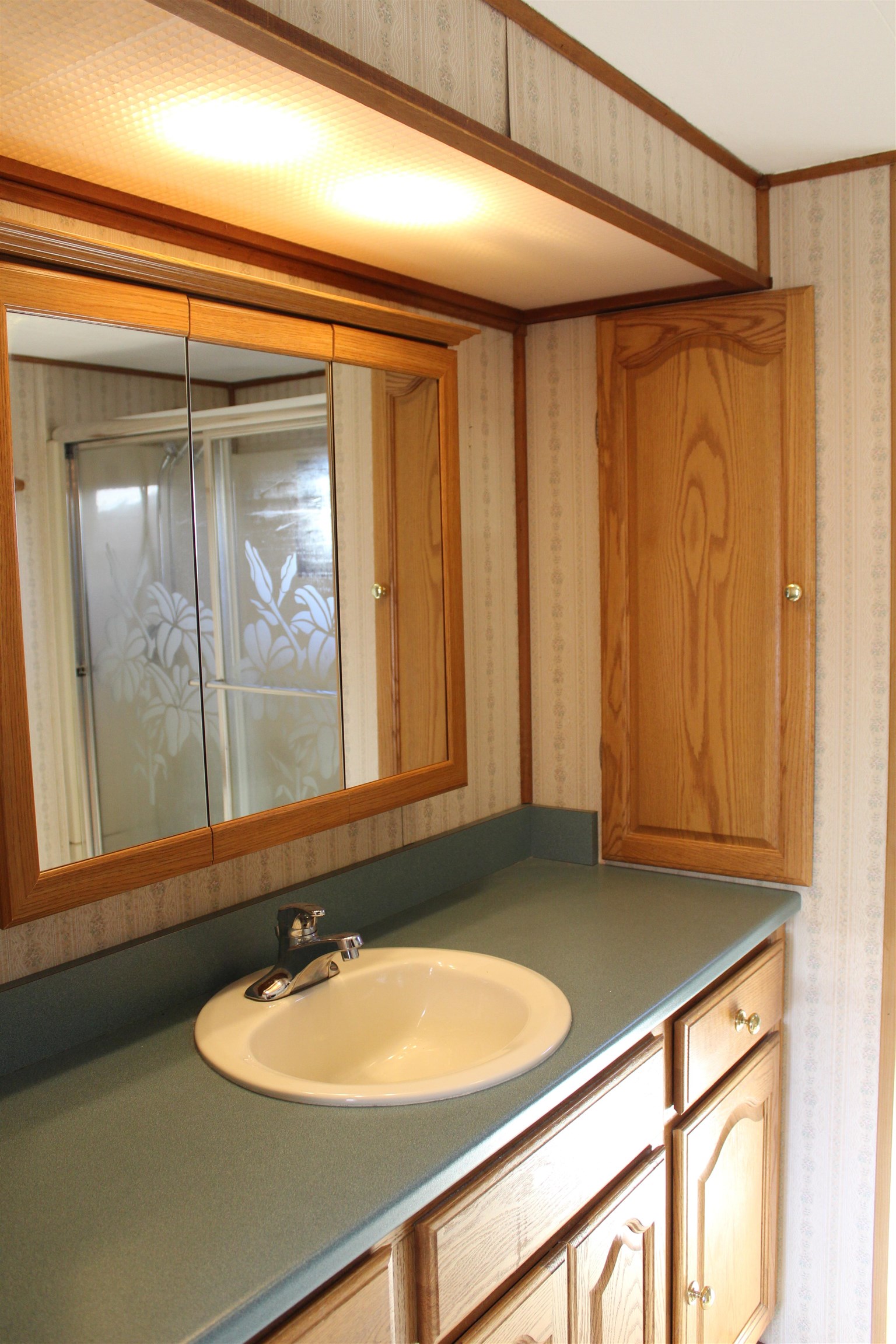 65 Marlette Avenue Hooksett, NH 03106 - Photo 10 of 11