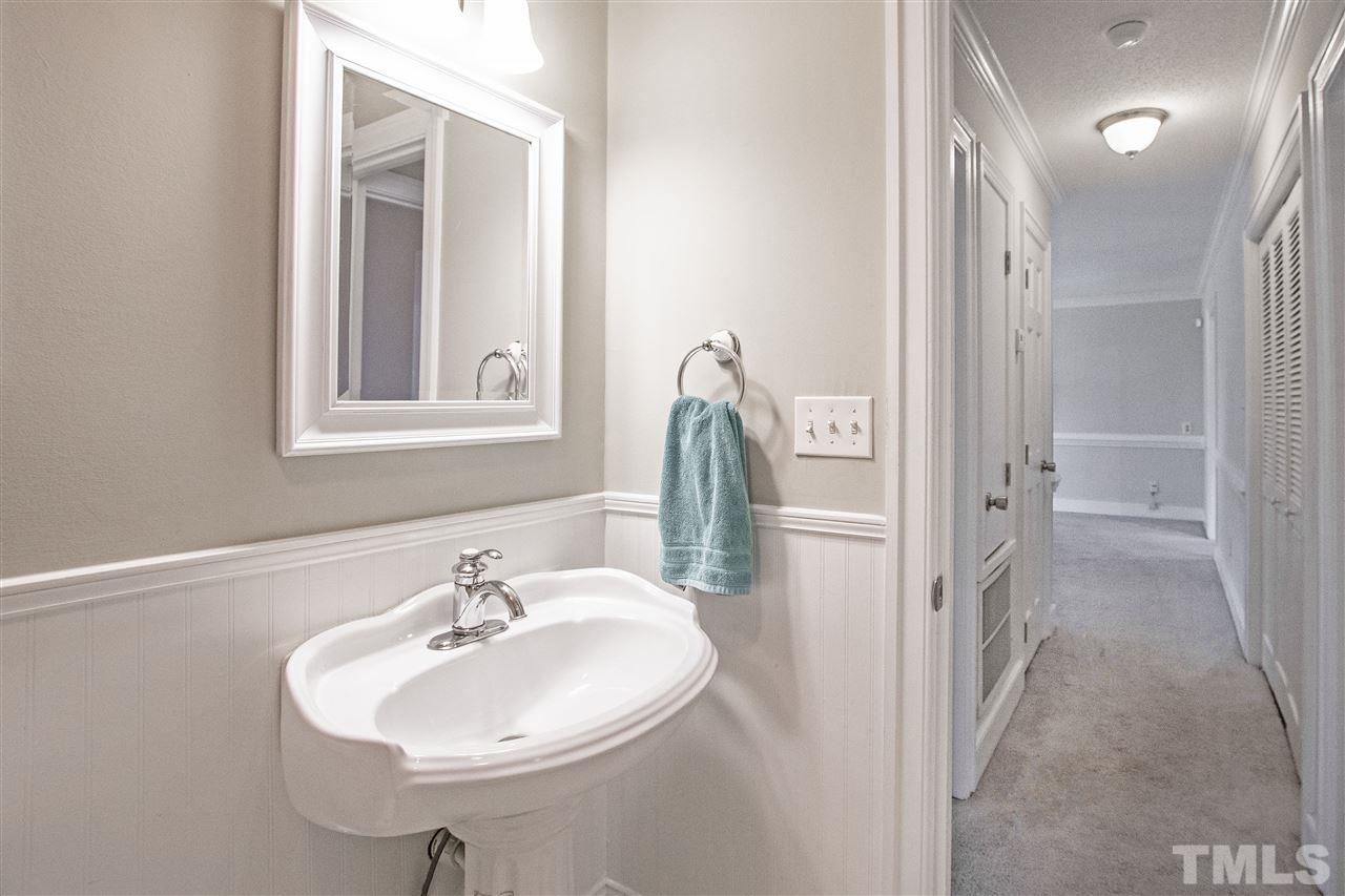 6909 Sandringham Drive Raleigh, NC 27613 - Photo 12 of 24