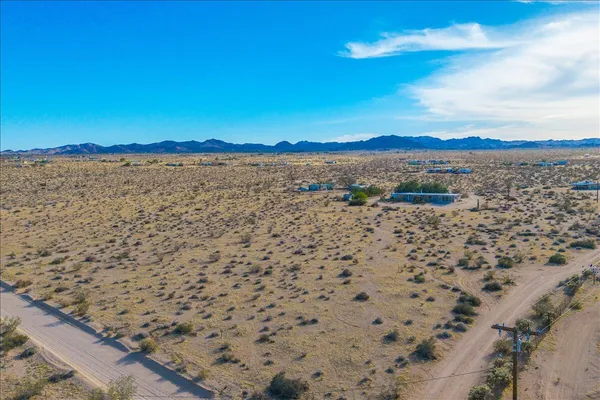 $530,000 | 4171 Hughes Lane, Landers, CA 92285