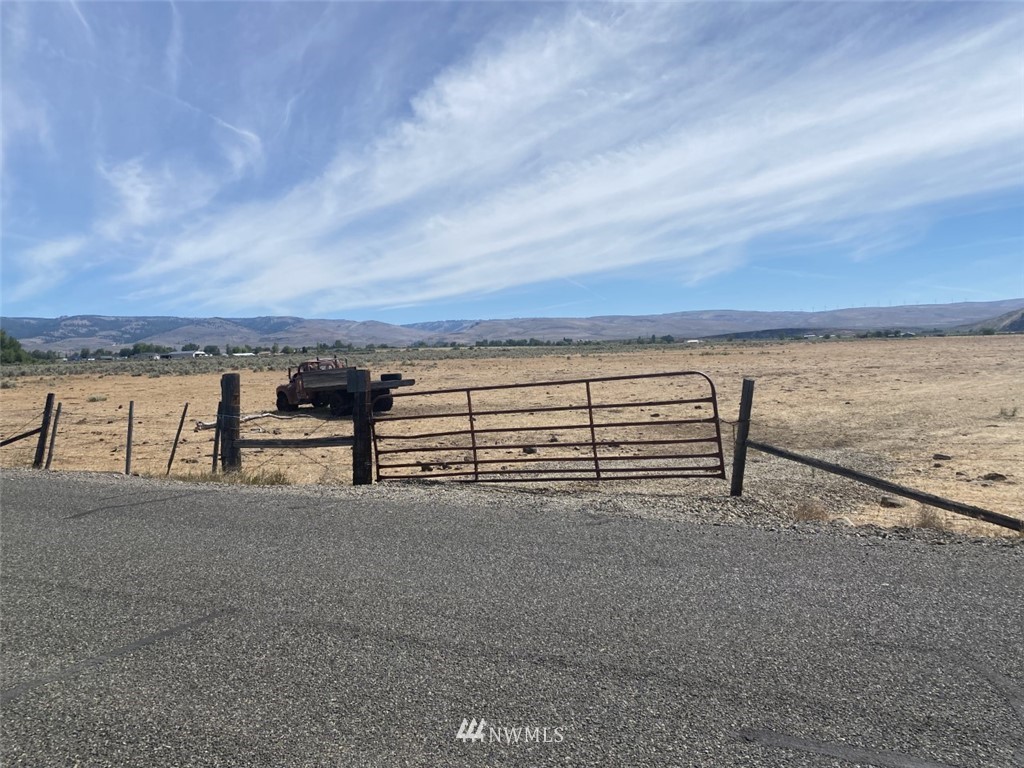 8 Lester Road Ellensburg, WA 98926 - Photo 2 of 12 Gallery Image 2