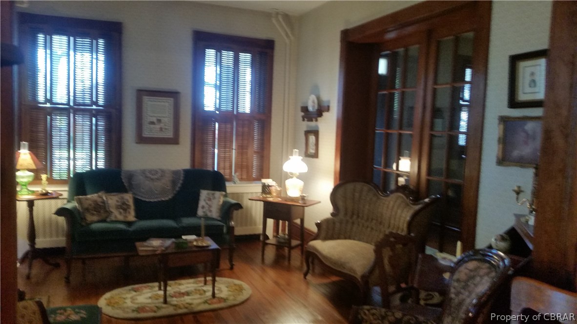 1126 Main St Point West Point, VA 23181 - Photo 5 of 20