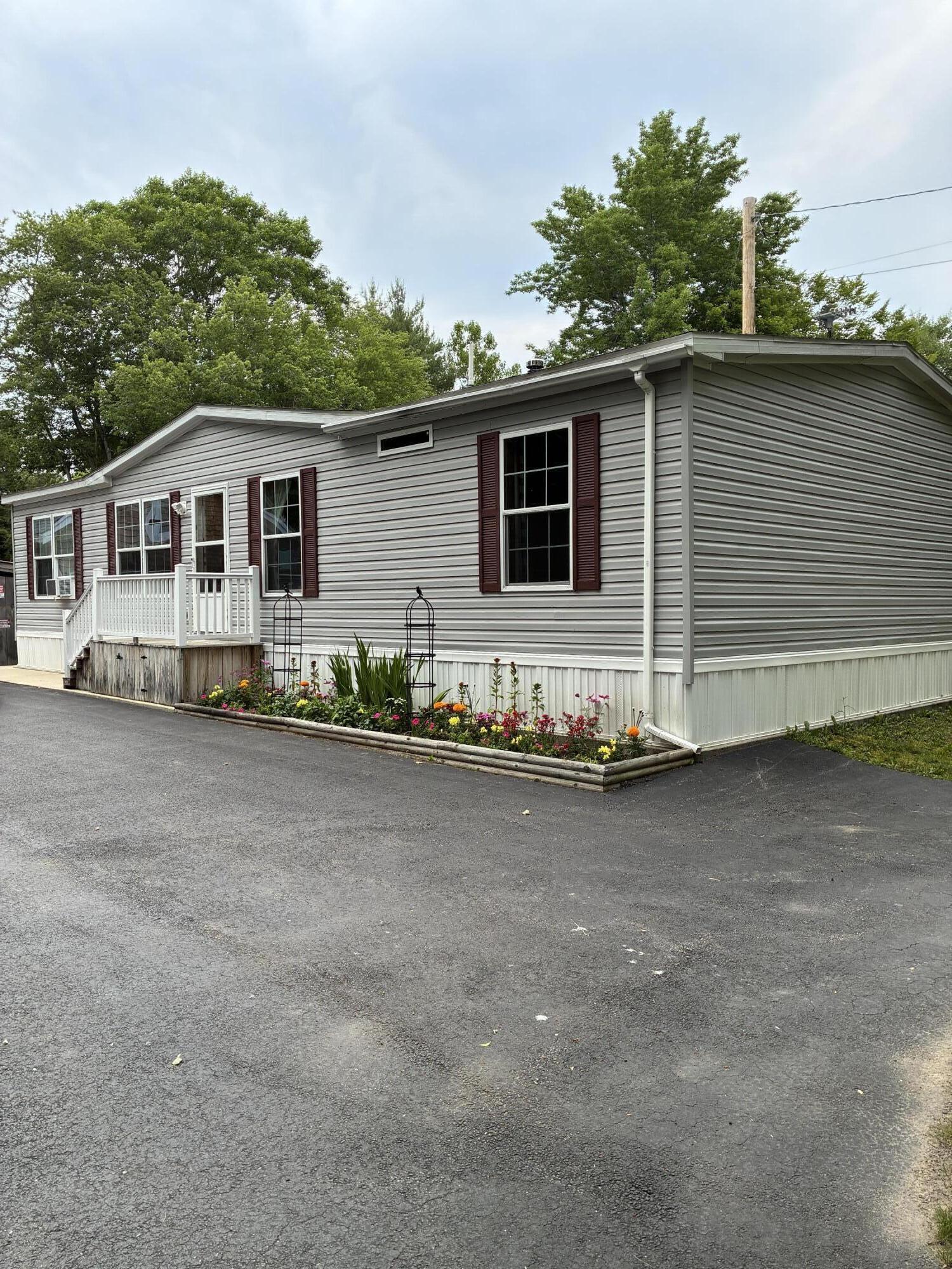 231 Marston Road Gardiner, ME 04345 - Photo 3 of 23 IMG_6531