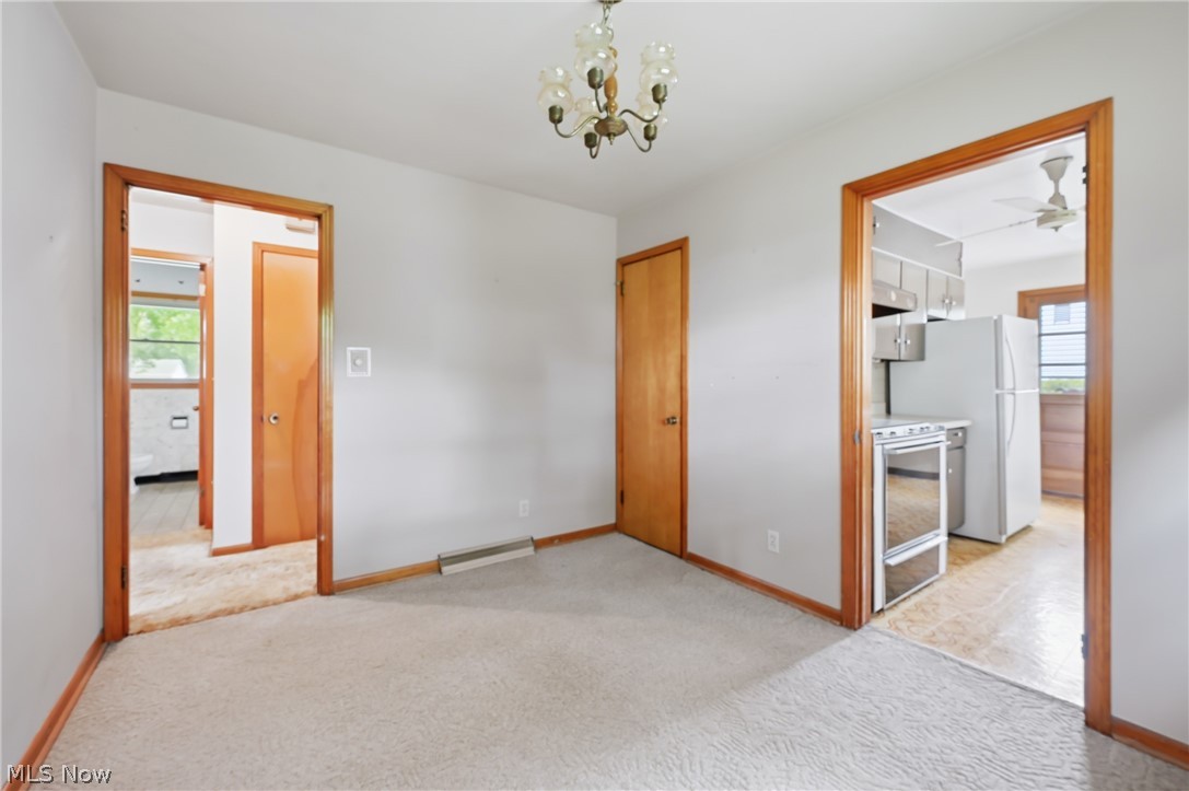 3930 Cannon Road Youngstown, OH 44515 - Photo 12 of 28