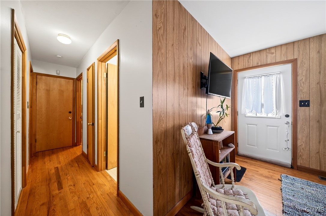 214 Baldwin Road Volney, NY 13069 - Photo 11 of 31